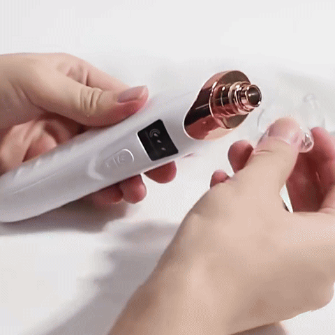 Découvrez l'aspirateur point noir qui élimine impuretés et stimule le collagène. Offrez-vous une peau nette et rajeunie en 5 minutes par semaine !
